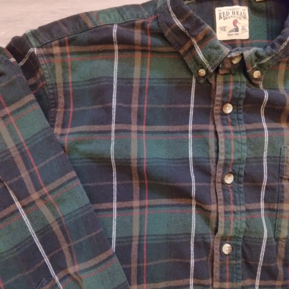 Red head plaid shirt. - Picture 5 of 8